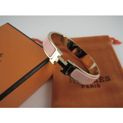 Fake 1:1 Hermes Pink Enamel Clic H Bracelet Narrow Width (12mm) In Gold QY00381