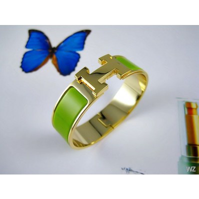 Hermes Green Enamel Clic H Bracelet Narrow Width (18mm) In Gold QY01278