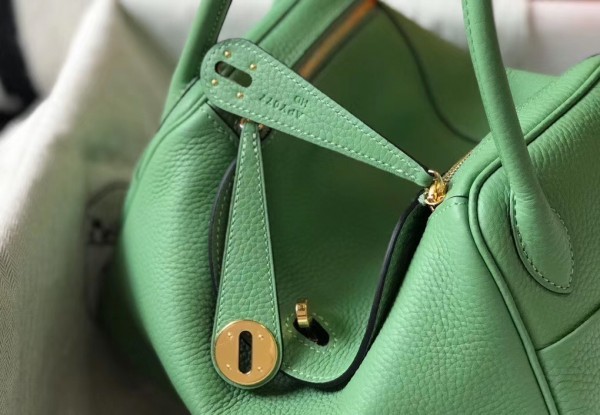 Hermès Lindy 30 Clemence Vert Amande GHW - Kaialux