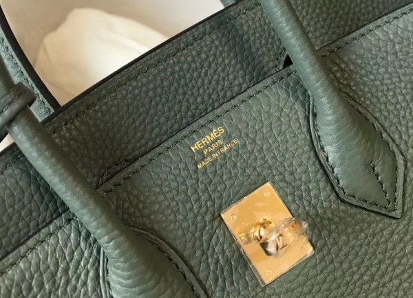 Replica Hermes Birkin 25cm Bag In Vert Amande Clemence Leather GHW