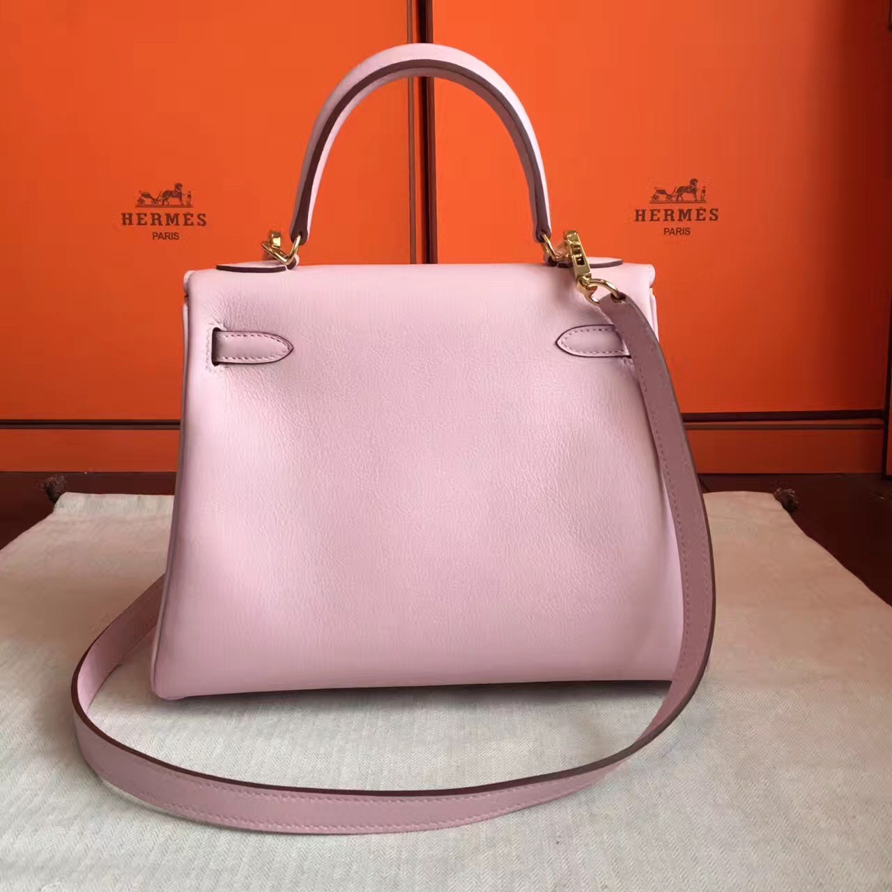 Hermes Kelly Rose Dragee Pink 28cm