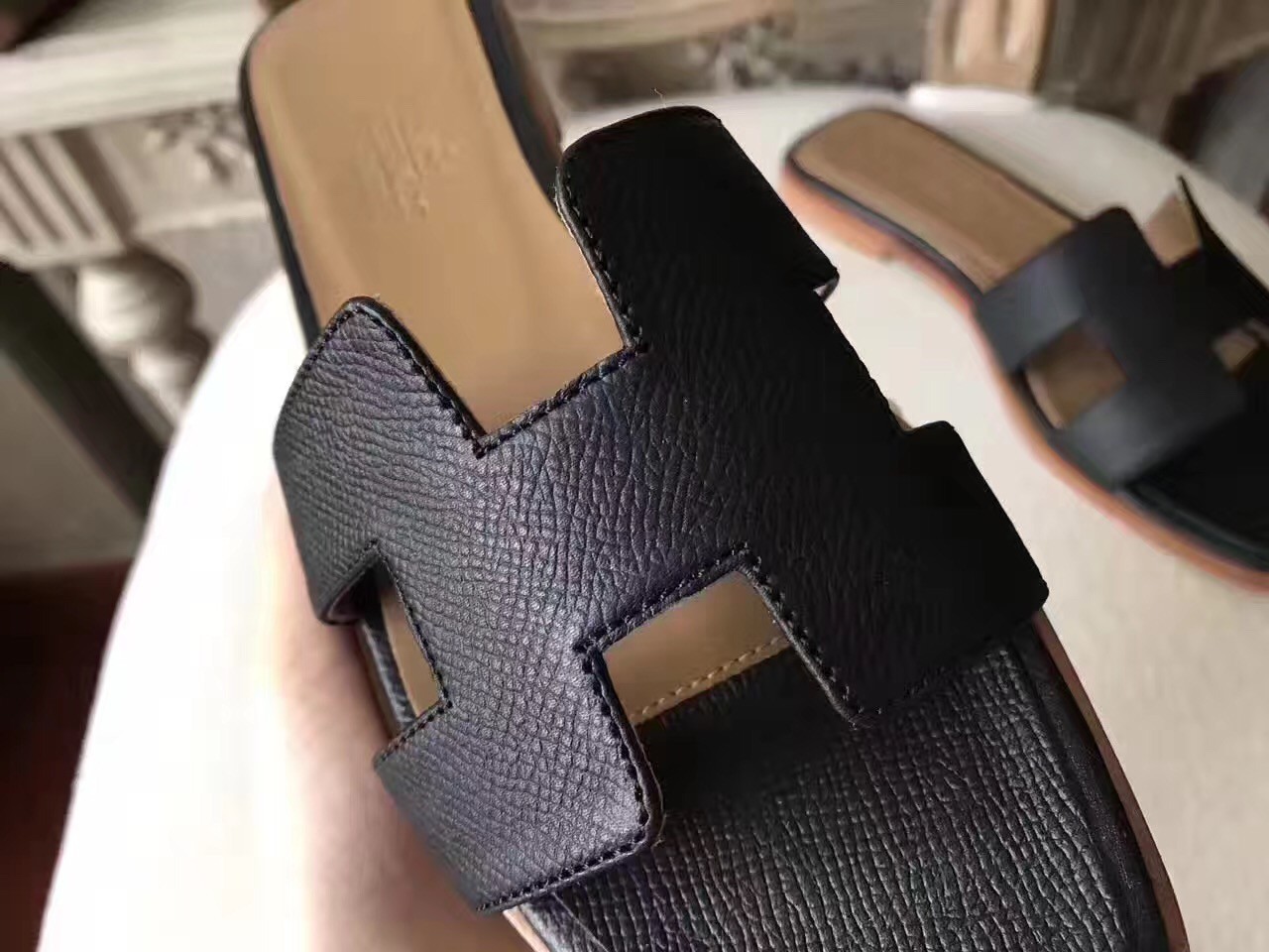 Hermes Oran Sandals In Black Epsom Leather QY02270 Hermes Shoes