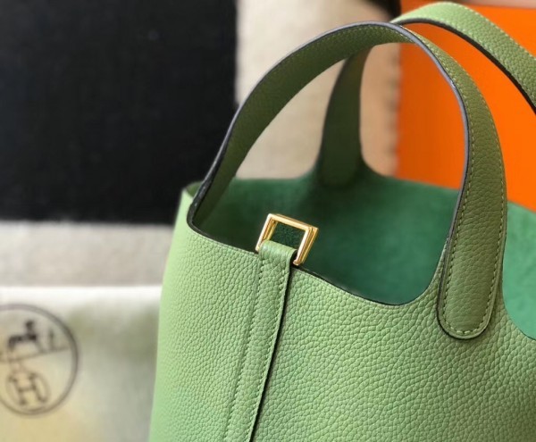 Replica Hermes Vert Criquet Picotin Lock MM 22cm Handmade Bag