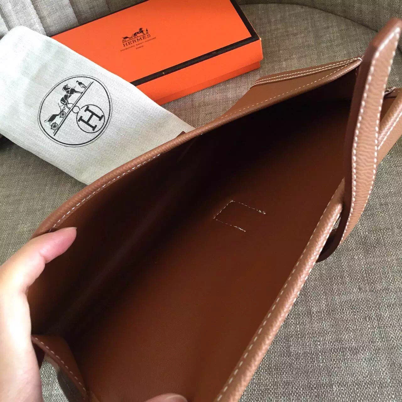 Hermès Jige Élan 29 cm Clutch in Golden Brown Epsom Leather