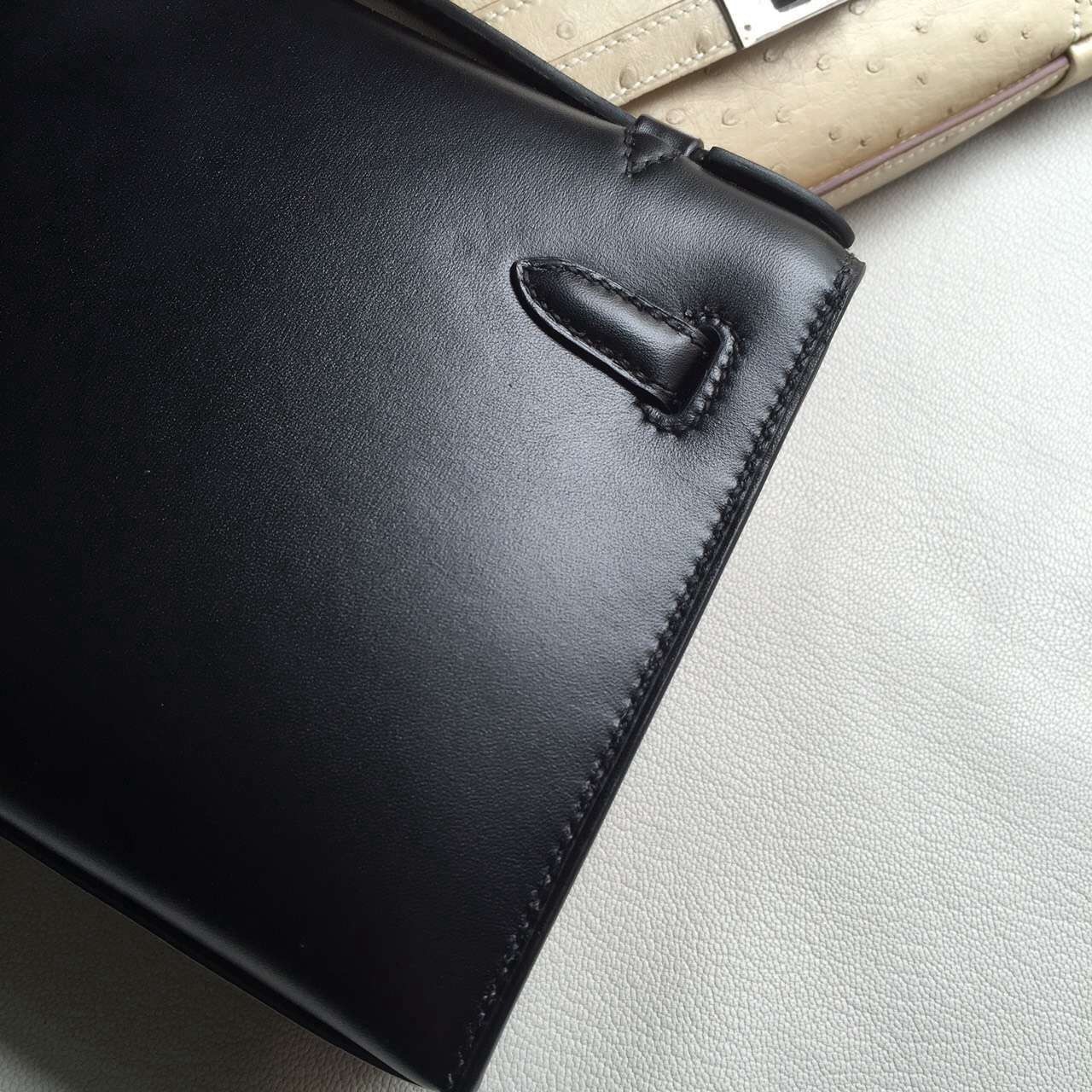 Hermès Kelly Pochette So Black  Hermes kelly, Hermes, Hermes bags