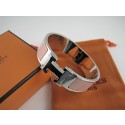 Replica Hermes Pink Enamel Clic H Bracelet Narrow Width (18mm) In Silver QY00382