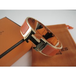Hermes Orange Enamel Clic H Bracelet Narrow Width (18mm) In Gold QY00583
